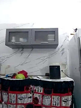 Zoe Renata online show from 02/28/26, 08:37