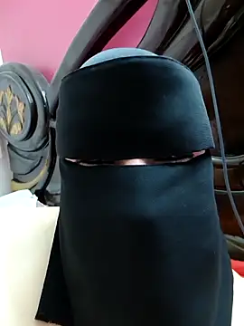 Warda Egy online show from 03/29/26, 12:38