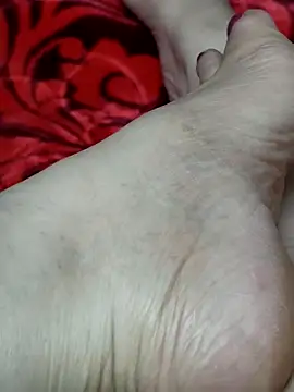 Warda Egy online show from 04/12/26, 09:14