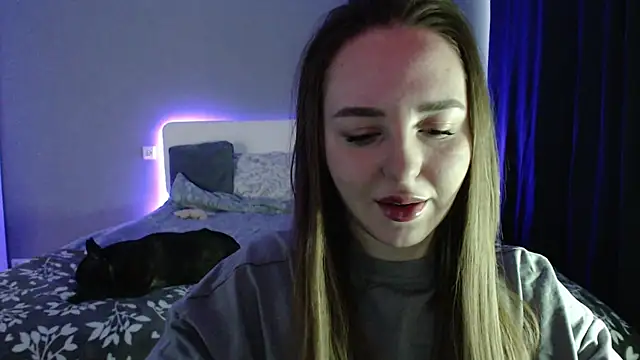 Reyleys online show from 02/24/26, 09:29