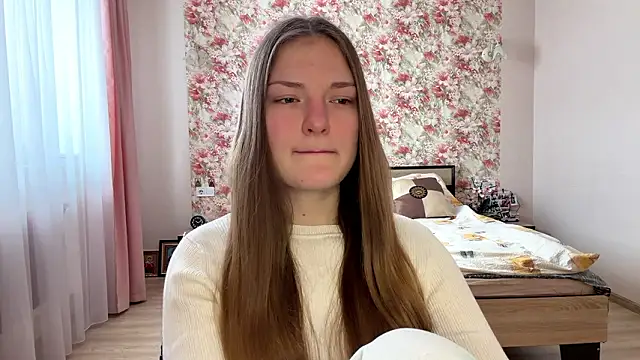 Snapshot of Milayouknow chatting on 02/07/26, 08:40 Milayouknow online show from 02/07/26, 08:40