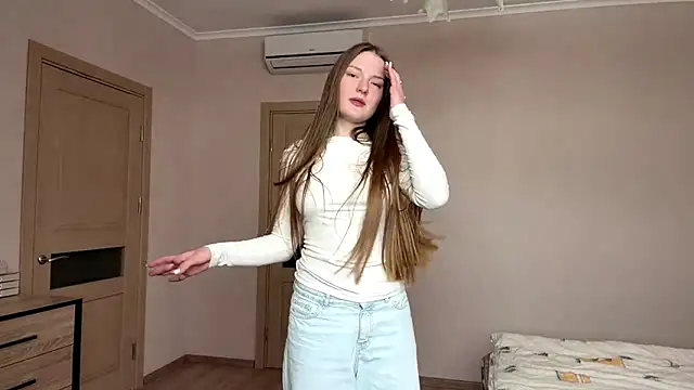 Snapshot of Milayouknow chatting on 02/19/26, 07:26 Milayouknow online show from 02/19/26, 07:26