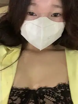 Rin-yiyi online show from 02/27/26, 03:17