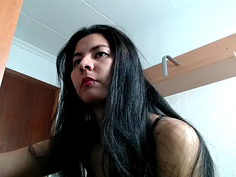 Snapshot of ZeforAitanna chatting on 02/10/26, 11:25 ZeforAitanna online show from 02/10/26, 11:25