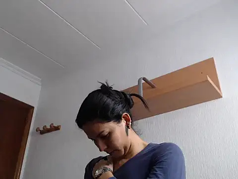 Snapshot of ZeforAitanna chatting on 02/11/26, 10:20 ZeforAitanna online show from 02/11/26, 10:20