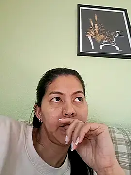 Snapshot of ZeforAitanna chatting on 03/22/26, 03:15 ZeforAitanna online show from 03/22/26, 03:15
