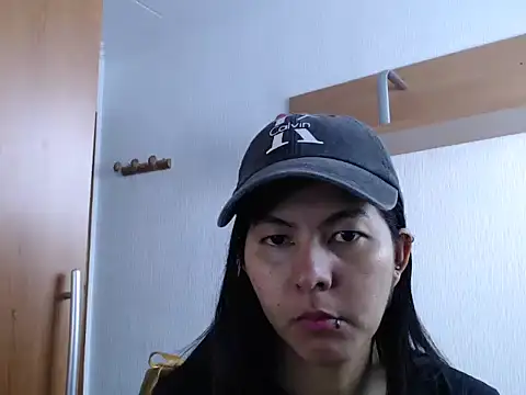 Snapshot of ZeforAitanna chatting on 03/23/26, 12:42 ZeforAitanna online show from 03/23/26, 12:42