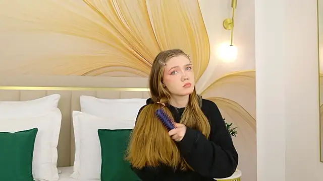 StacyHicks online show from 03/04/26, 03:07