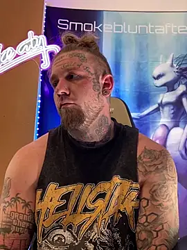 Snapshot of Smokebluntafterblunt chatting on 03/02/26, 09:54 Smokebluntafterblunt online show from 03/02/26, 09:54