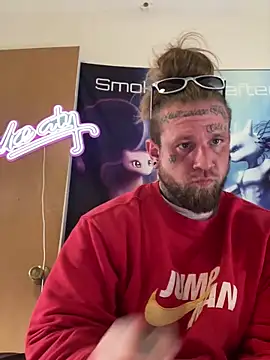 Smokebluntafterblunt online show from 05/20/26, 11:55