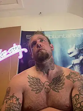 Smokebluntafterblunt online show from 05/26/26, 10:22