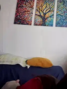 Snapshot of Paola_andrade chatting on 02/26/26, 02:27 Paola andrade online show from 02/26/26, 02:27