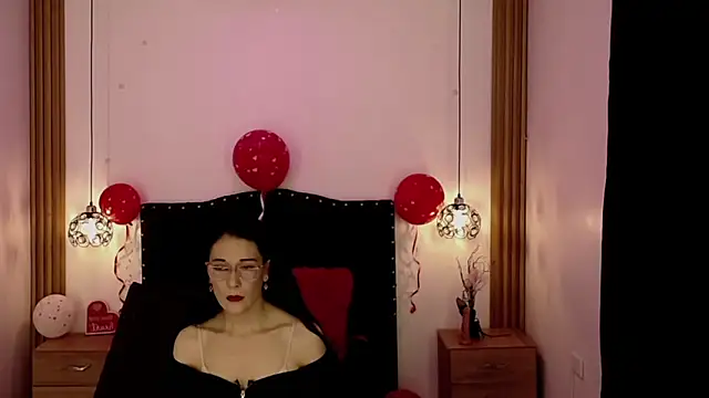 Snapshot of LAKSMI_BLUE chatting on 02/19/26, 12:01 LAKSMI BLUE online show from 02/19/26, 12:01