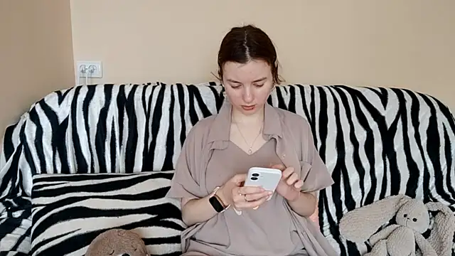 LanitaHemple online show from 04/02/26, 06:11