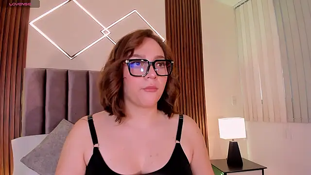 SimonaStar online show from 02/10/26, 11:58