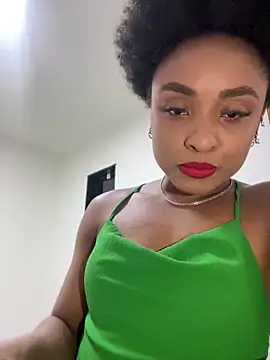 MusaNatacha online show from 03/21/26, 02:05