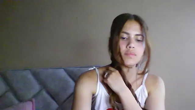 Maf Girl online show from 03/05/26, 09:44