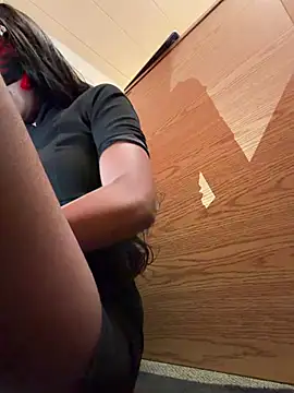 LadyKitsune online show from 02/13/26, 07:59