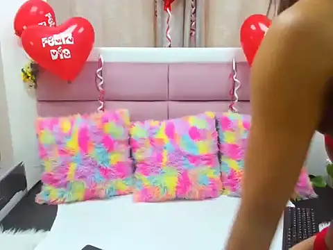 Snapshot of Eloisa_Morgan chatting on 02/14/26, 01:41 Eloisa Morgan online show from 02/14/26, 01:41