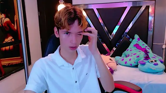 Liam Green1 online show from 02/07/26, 03:16