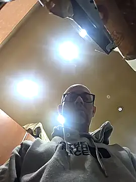 pareja47 online show from 02/06/26, 08:01