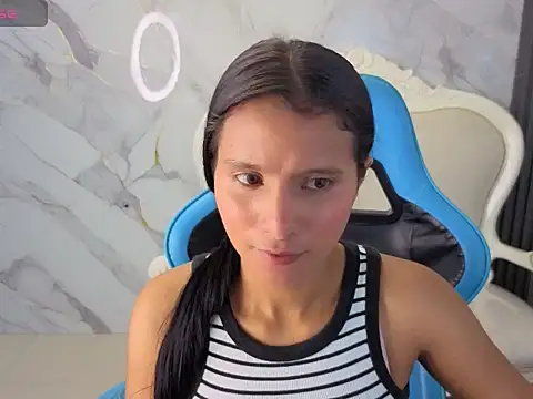 Snapshot of Cataleya23_a chatting on 02/19/26, 08:05 Cataleya23 a online show from 02/19/26, 08:05