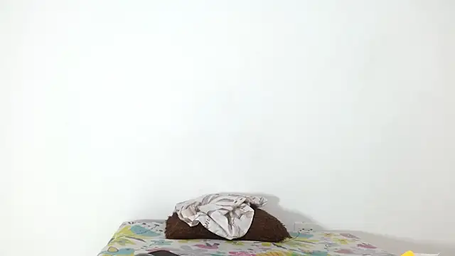 Snapshot of valeryskinnyvagi chatting on 02/28/26, 02:40 valeryskinnyvagi online show from 02/28/26, 02:40