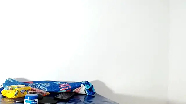 Snapshot of valeryskinnyvagi chatting on 03/03/26, 03:51 valeryskinnyvagi online show from 03/03/26, 03:51