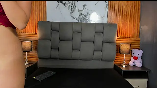  MilaRose  online show from 03/18/26, 07:50