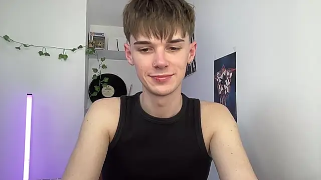 YourMilkyGuy online show from 05/11/26, 03:18