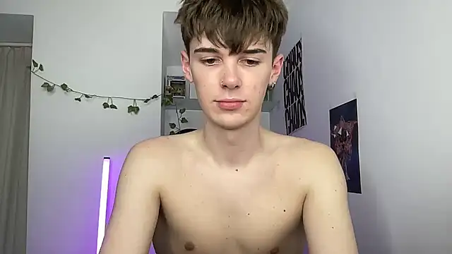 YourMilkyGuy online show from 06/03/26, 02:33