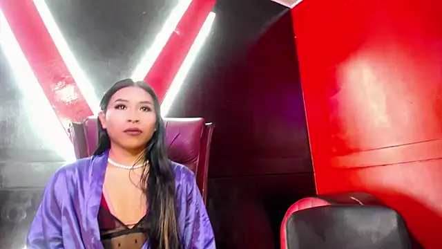 Snapshot of Damian-and-Camerum chatting on 02/22/26, 04:13 Damian-and-Camerum online show from 02/22/26, 04:13