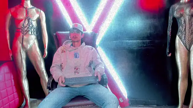 Snapshot of Damian-and-Camerum chatting on 03/01/26, 03:19 Damian-and-Camerum online show from 03/01/26, 03:19