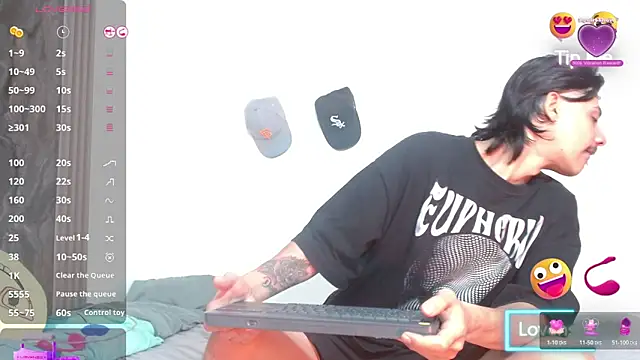 Damian-and-Camerum online show from 04/09/26, 03:28