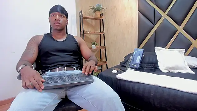 LuccianoDaytona online show from 02/23/26, 08:06