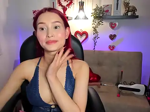 Snapshot of naomy_stanley chatting on 02/13/26, 04:30 naomy stanley online show from 02/13/26, 04:30