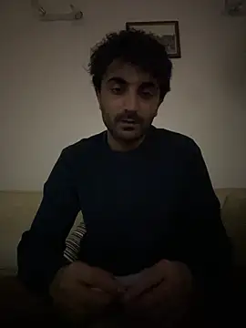 Snapshot of elia2711 chatting on 03/01/26, 06:15 elia2711 online show from 03/01/26, 06:15