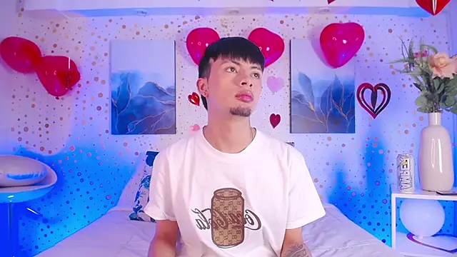 Snapshot of Novoa_Prime chatting on 02/17/26, 03:58 Novoa Prime online show from 02/17/26, 03:58