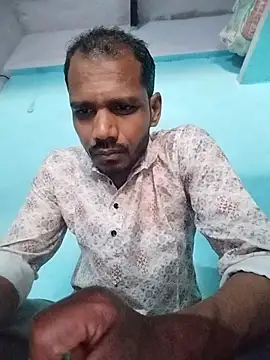 Snapshot of Daddyishere_19 chatting on 03/02/26, 06:47 Daddyishere 19 online show from 03/02/26, 06:47