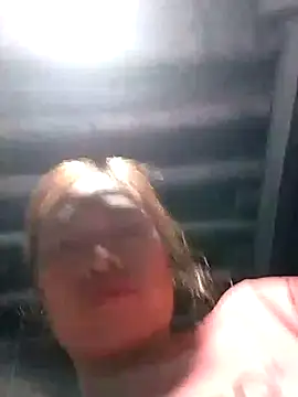 Snapshot of Nhoccon90 chatting on 02/15/26, 10:14 Nhoccon90 online show from 02/15/26, 10:14