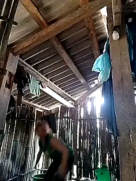 Snapshot of Nhoccon90 chatting on 02/26/26, 04:11 Nhoccon90 online show from 02/26/26, 04:11