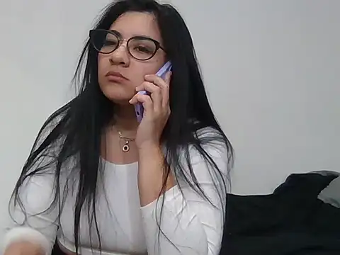 Snapshot of Agusgold22 chatting on 05/08/26, 03:39 Agusgold22 online show from 05/08/26, 03:39