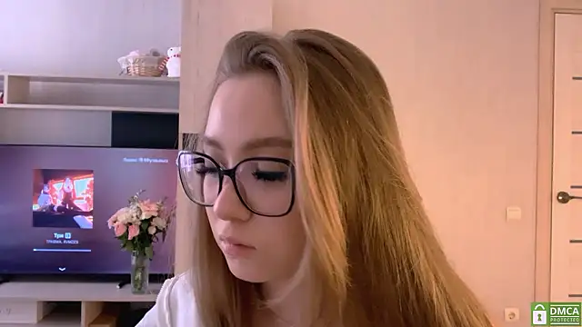 Fayalotyncute online show from 02/28/26, 10:05