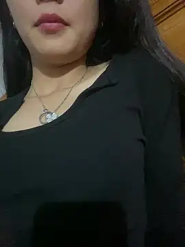 Snapshot of tenten110 chatting on 03/03/26, 01:17 tenten110 online show from 03/03/26, 01:17