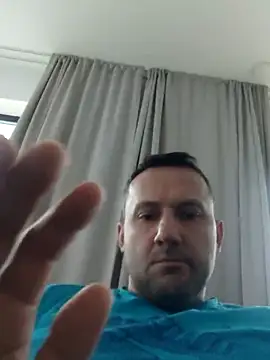 defaktor online show from 02/08/26, 02:20