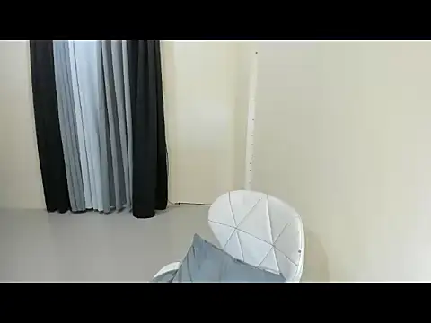 Snapshot of NaughtyAmandaXxx chatting on 02/15/26, 08:16 NaughtyAmandaXxx online show from 02/15/26, 08:16