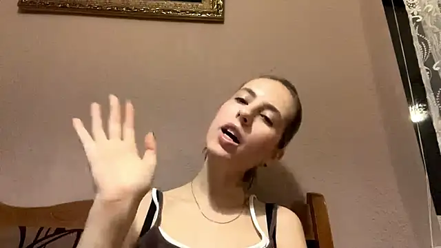 CharmingBlonde online show from 02/12/26, 06:36