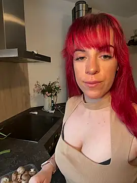 Snapshot of Roxysophie chatting on 02/09/26, 01:37 Roxysophie online show from 02/09/26, 01:37