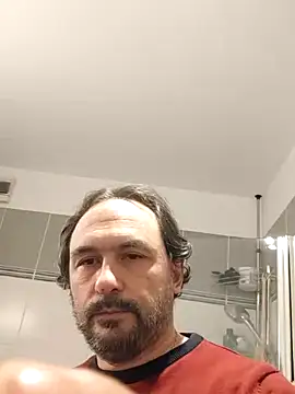 Snapshot of Luluberlu04 chatting on 03/04/26, 05:24 Luluberlu04 online show from 03/04/26, 05:24