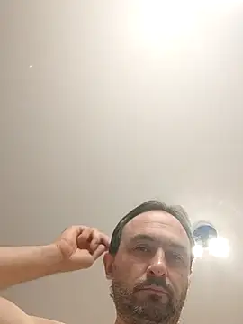 Luluberlu04 online show from 03/19/26, 01:31